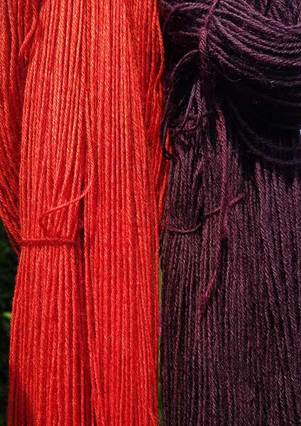 Dyeing with lac